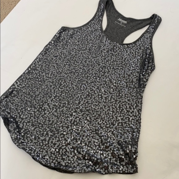 Express Sequin Top - Picture 3 of 4